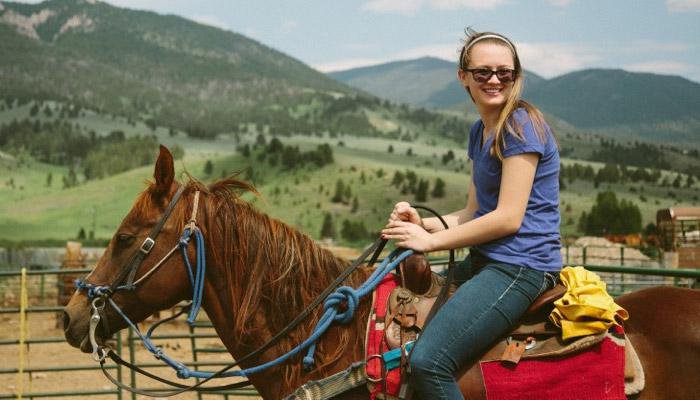 Local Area Guide https://powderridgecabins.icnd-cdn.com/images/thingstodo/horseback-riding.jpg